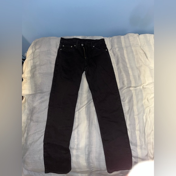 Levi’s Black Jeans - Picture 2 of 5
